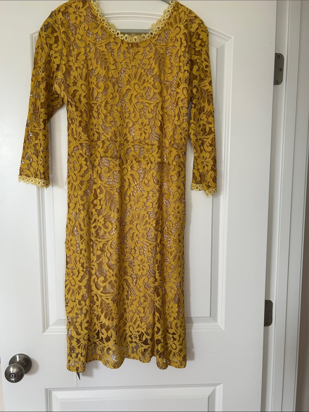 Yellow Lace Long-Sleeve Dress - Elegant Floral Design